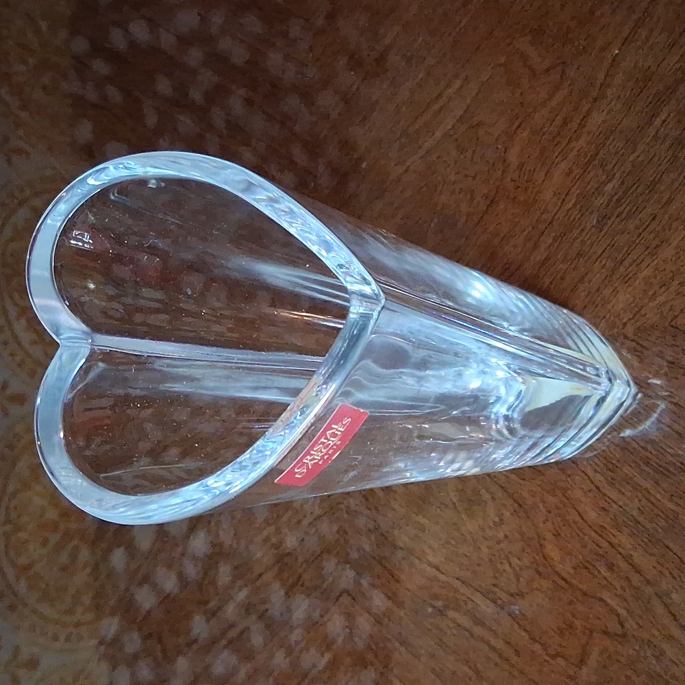 Crystal Heart Vase And Silver Frame - Picture 2 of 6